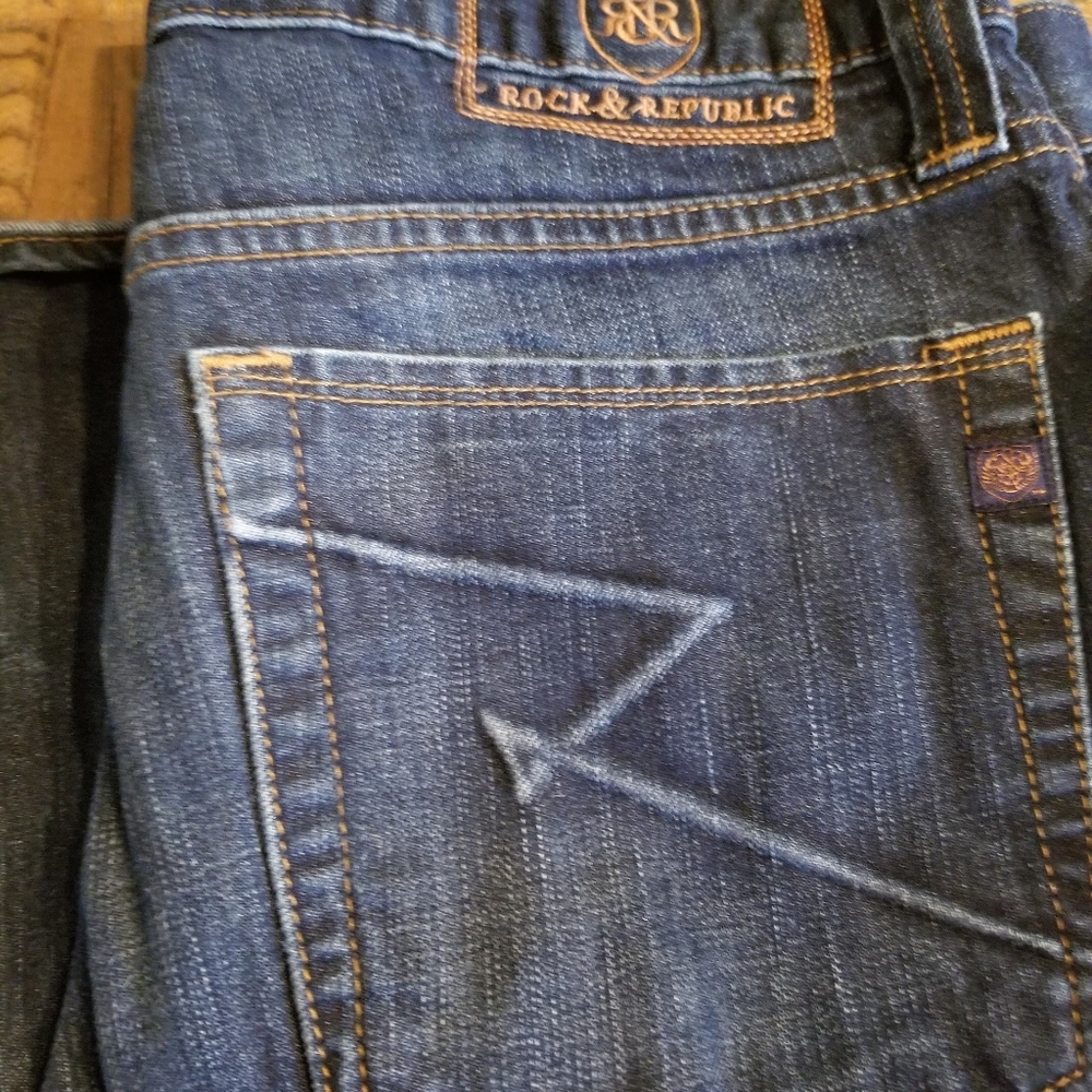 Mens clothing